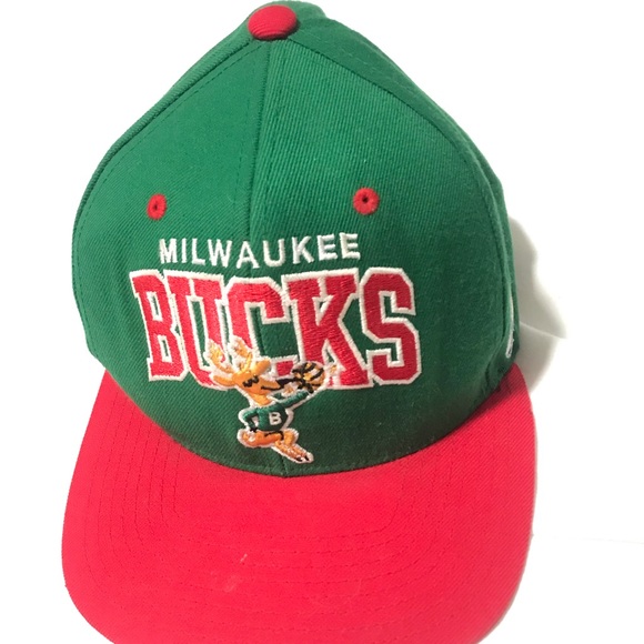 Milwaukee Bucks Hat - Picture 1 of 4